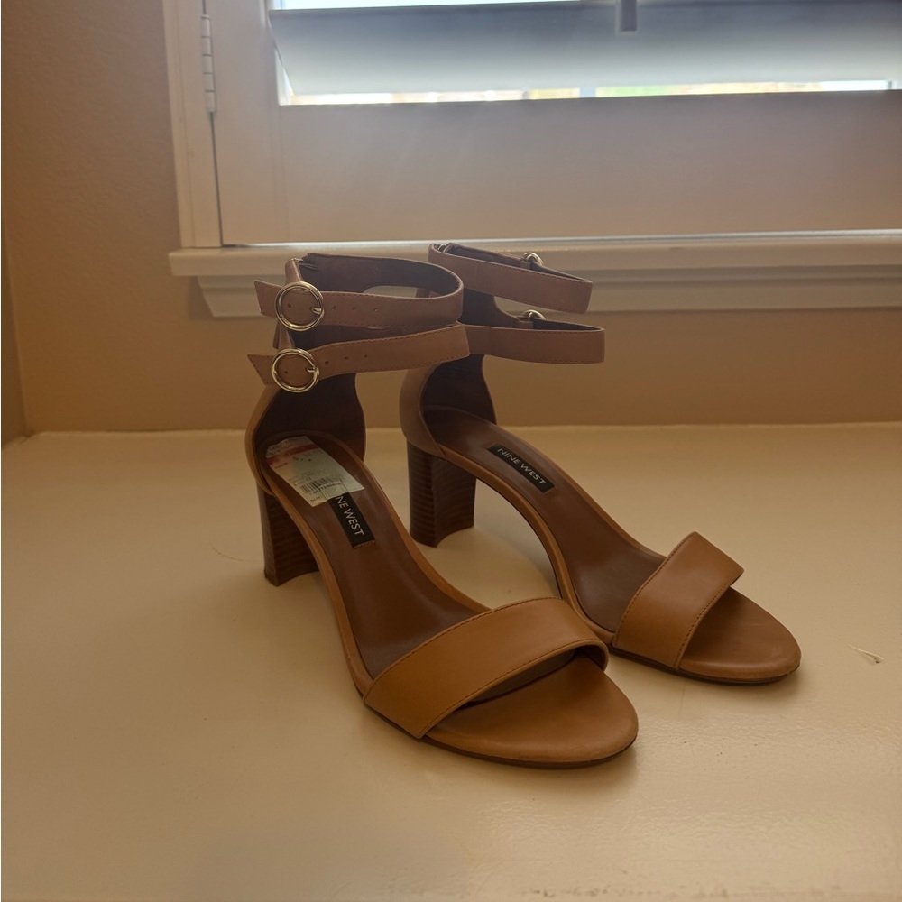 Nine West Women's Tan Heeled Sandals